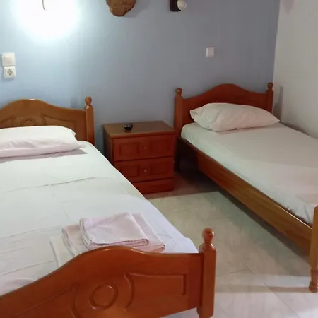 Marilynhomeikos شقة Alónnisos