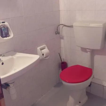 Marilynhomeikos شقة Alónnisos